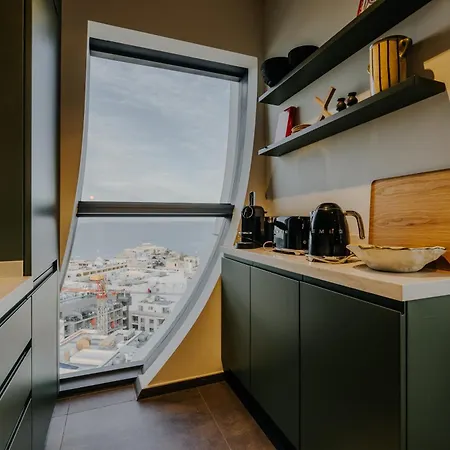 Apartment Mercury Tower 5-star St Julians