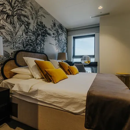 Mercury Tower 5-star St Julians * Сент Джулианс