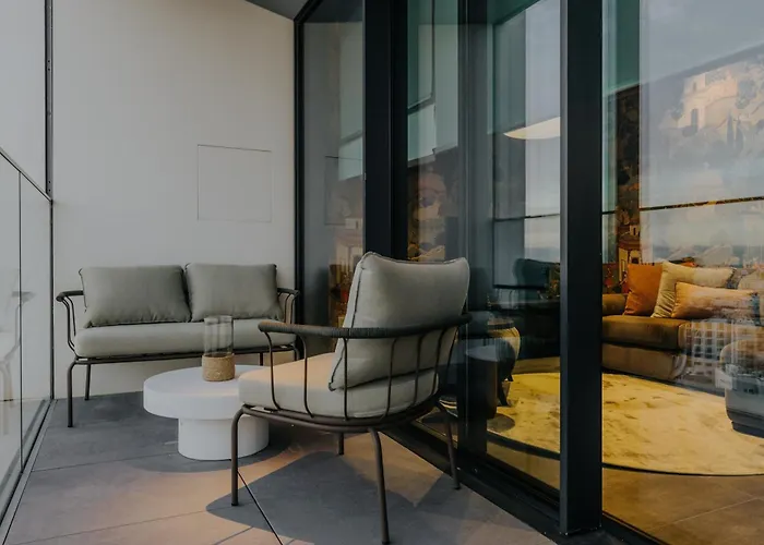 Mercury Tower 5-star St Julians